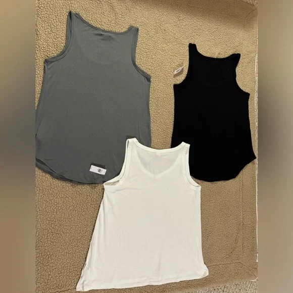 Three Very Soft Tanks - Picture 2 of 2